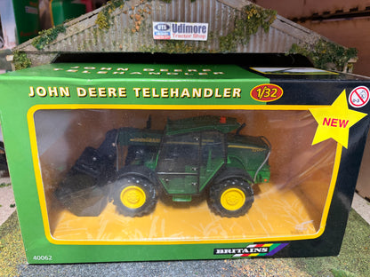 Britains 40062 John Deere 3200 Telehandler 2002 Version 1:32 – Dealer Box Obsolete