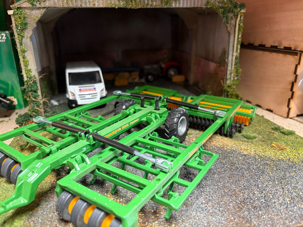 Vintage Siku 2053 Amazone Centaur 6000 Cultivator Disc Harrow 2004 1:32 – Boxed Obsolete