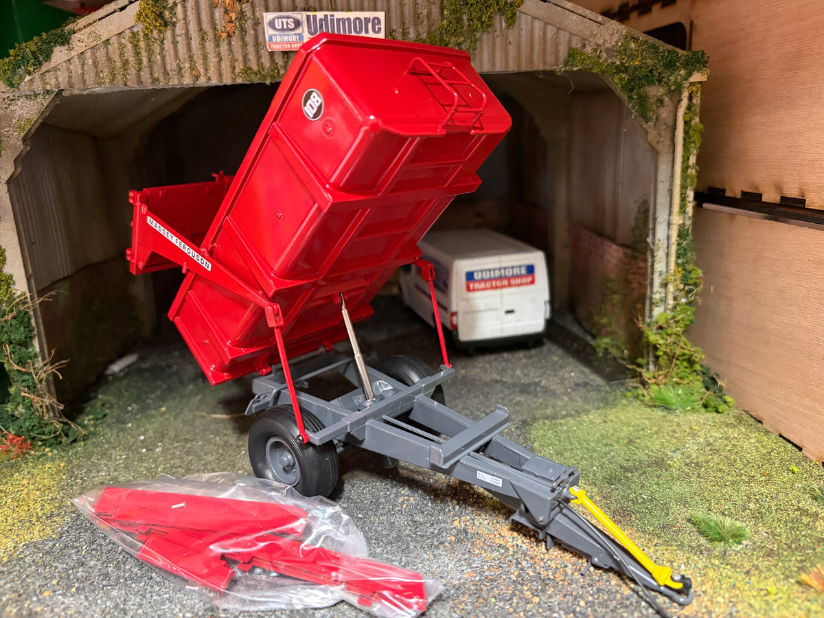 Replicagri Massey Ferguson 108 SE Hi-Lift Trailer REP218 – 1:32 Scale