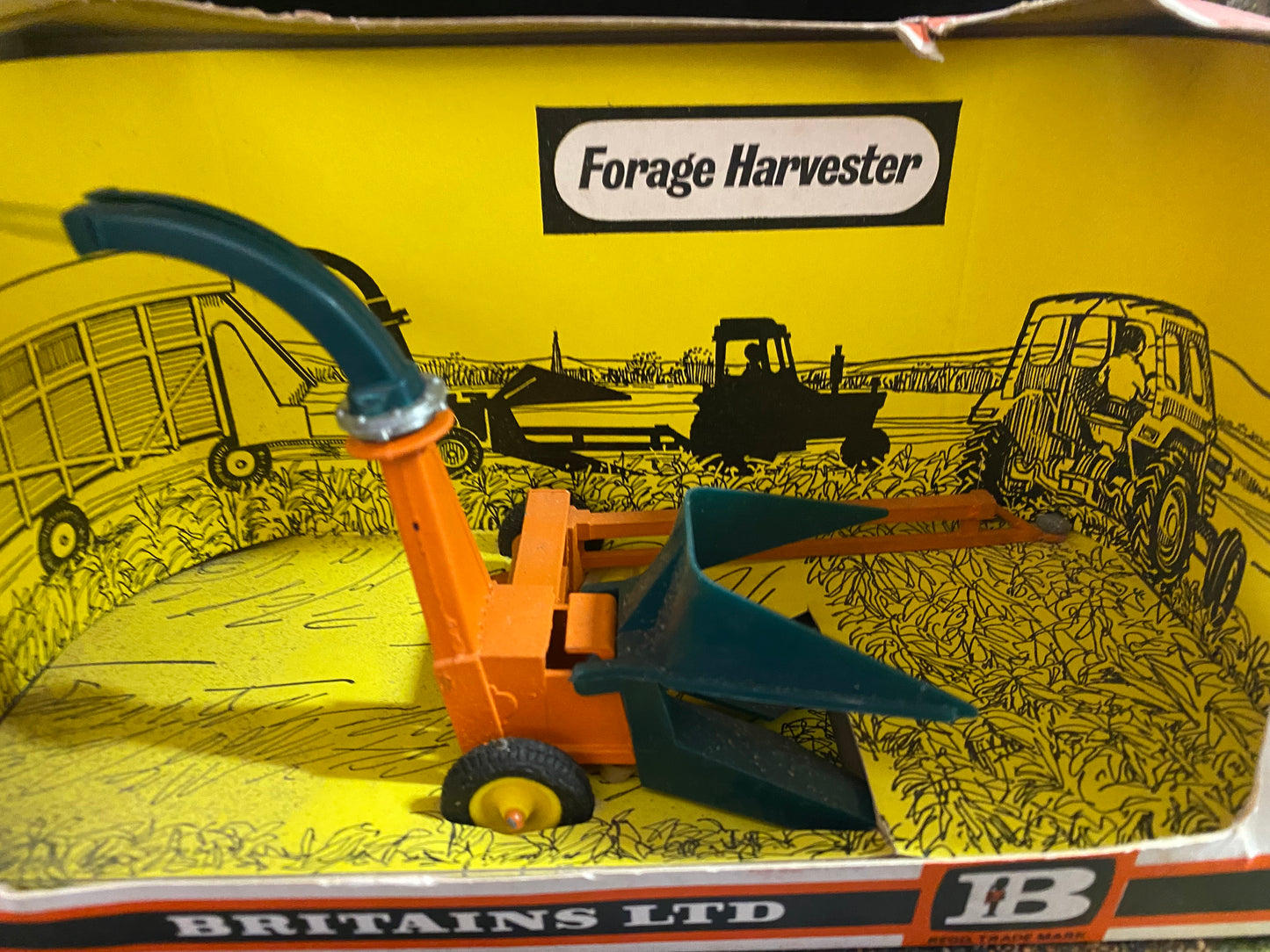 9542 Britains Trailed Forage Harvester 1:32 scale obsolete straw box
