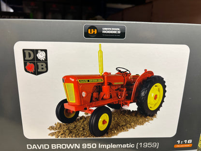 4997 Universal Hobbies David Brown 950 Implematic Tractor BOXED 1:16 scale