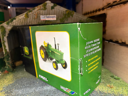 Vintage Britains John Deere 4020 European Specification Tractor 40923 Original Box Obsolete 1:32 Scale (2004)