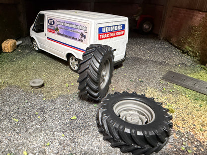 04259 pair of 4wd Tractor Front wheels 45mm x 15mm  Artisan32 farm machinery 1:32 scale