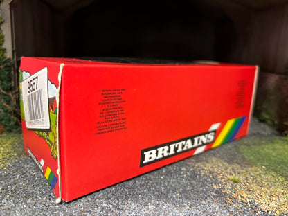 Vintage Britains Bale Sledge 1:32 scale  Obsolete 9557