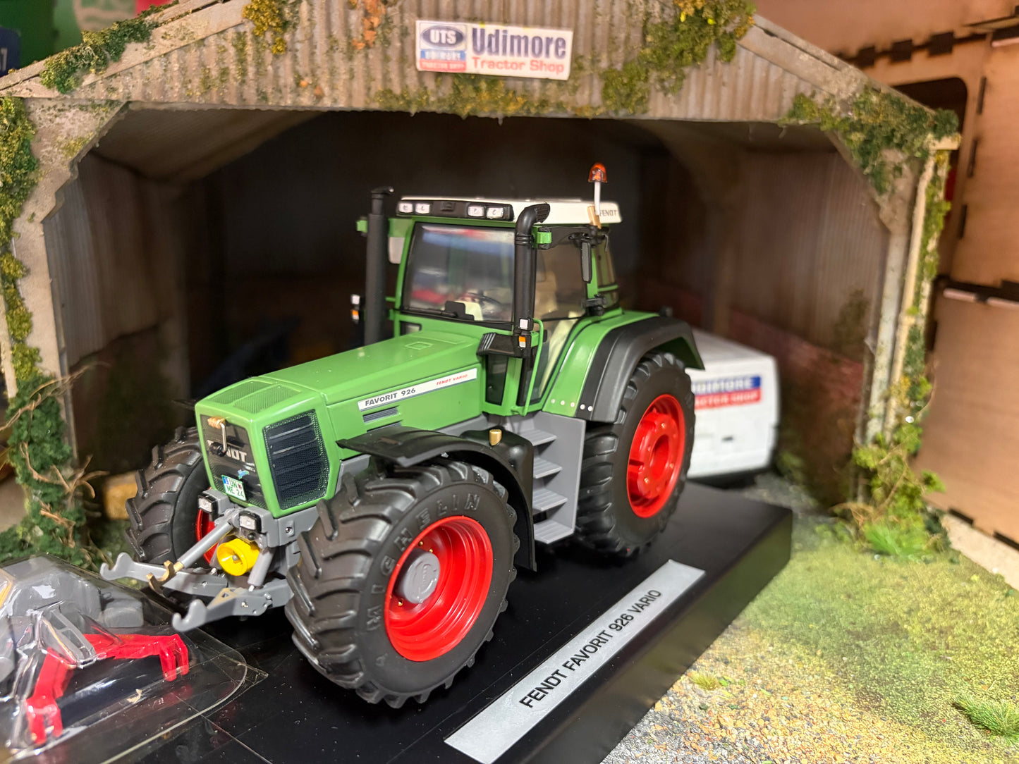 Weise Toys Fendt 926 Gen 1 Tractor NEW boxed in 1:32 scale