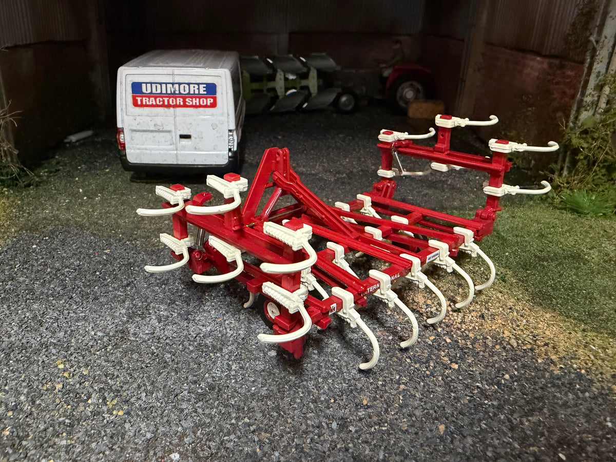 Replicagri International IH Vibrashank 45 Cultivator REP070 1:32 Scale