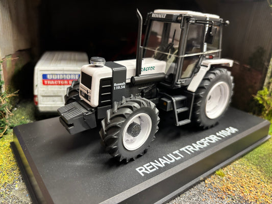 REP220 Replicagri White Renault 110-54 TZ tractor tracfor 1:32 scale Boxed