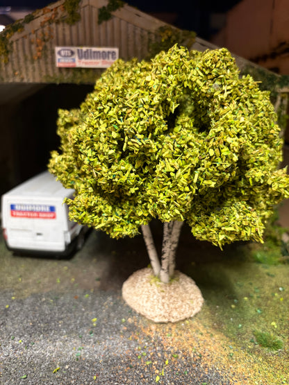 05644 Hand Made Birch Tree 18cm Artisan32 1:32 scale diorama