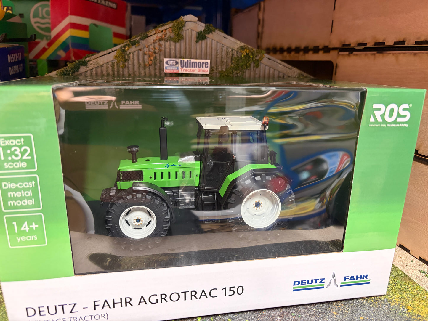 Limited Edition Deutz-Fahr Agrotrac 150 Tractor 1:32 scale Boxed ROS 30210.5
