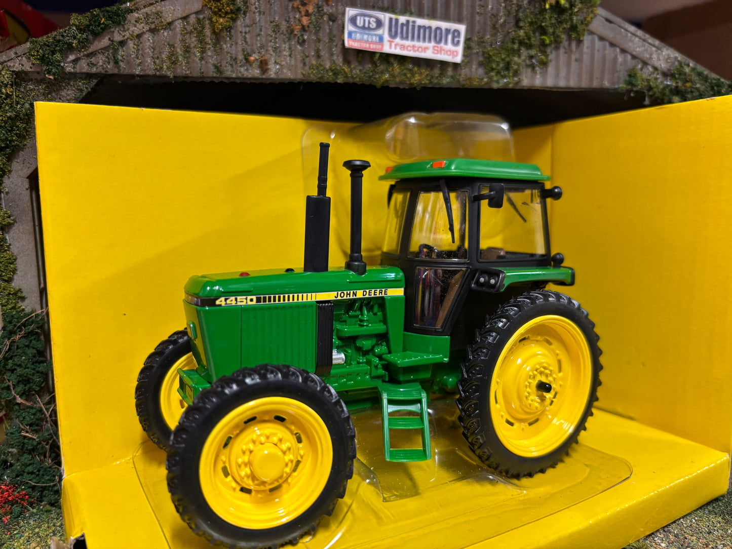 John Deere 4450 Tractor Conversion Row crops narrow wheels 1:32 scale