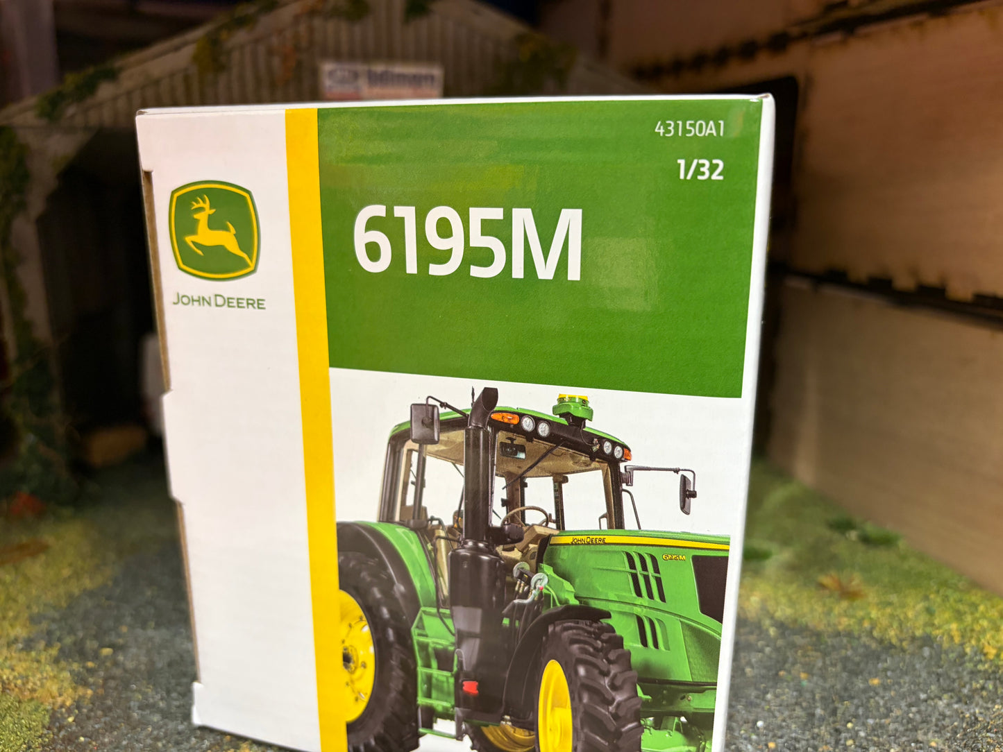REDUCED John Deere 6195M Tractor 43150 Original Box Obsolete 1:32 Scale Vintage Britains