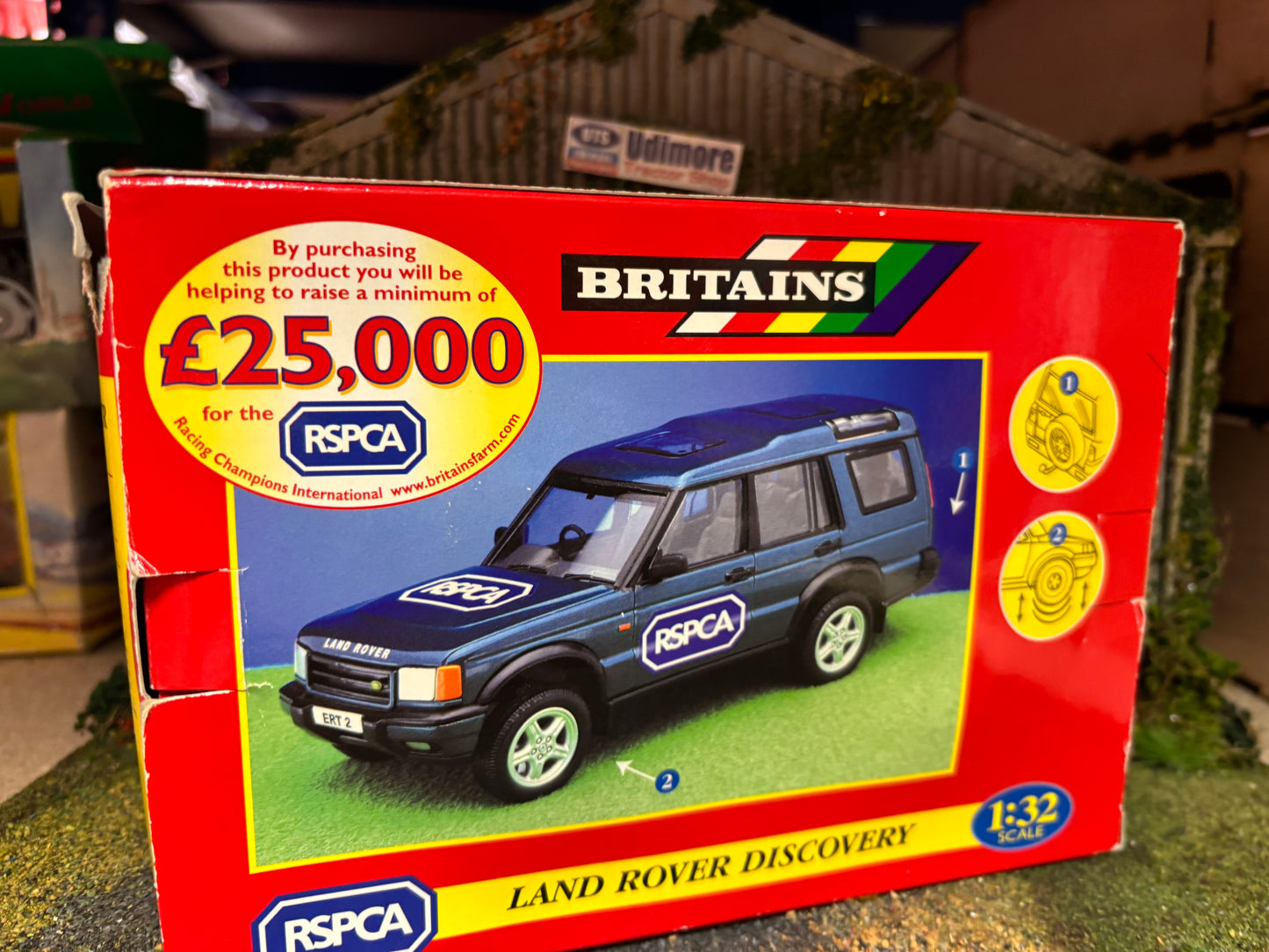 40096 Vintage Britains RSPCA Land Rover Discovery 1:32 scale