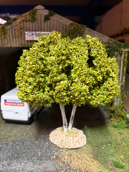 05644 Hand Made Birch Tree 18cm Artisan32 1:32 scale diorama