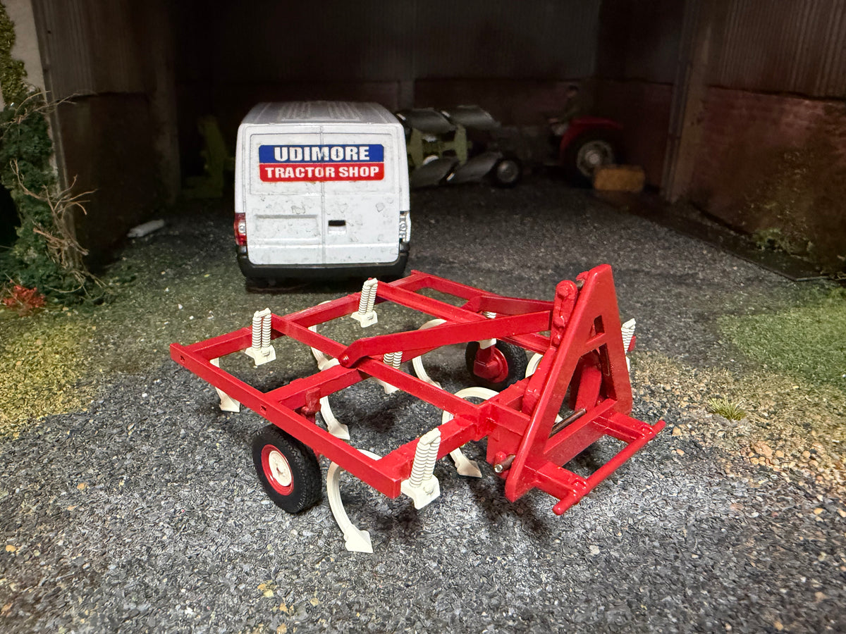 Replicagri International IH Chisel 55 Cultivator REP111 1:32 Scale