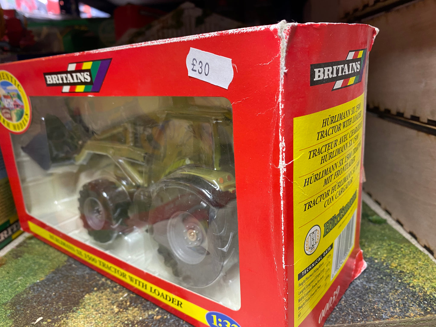 00039 Britains Hurlimann SX 1500 Tractor with loader in original  Box obsolete VINTAGE