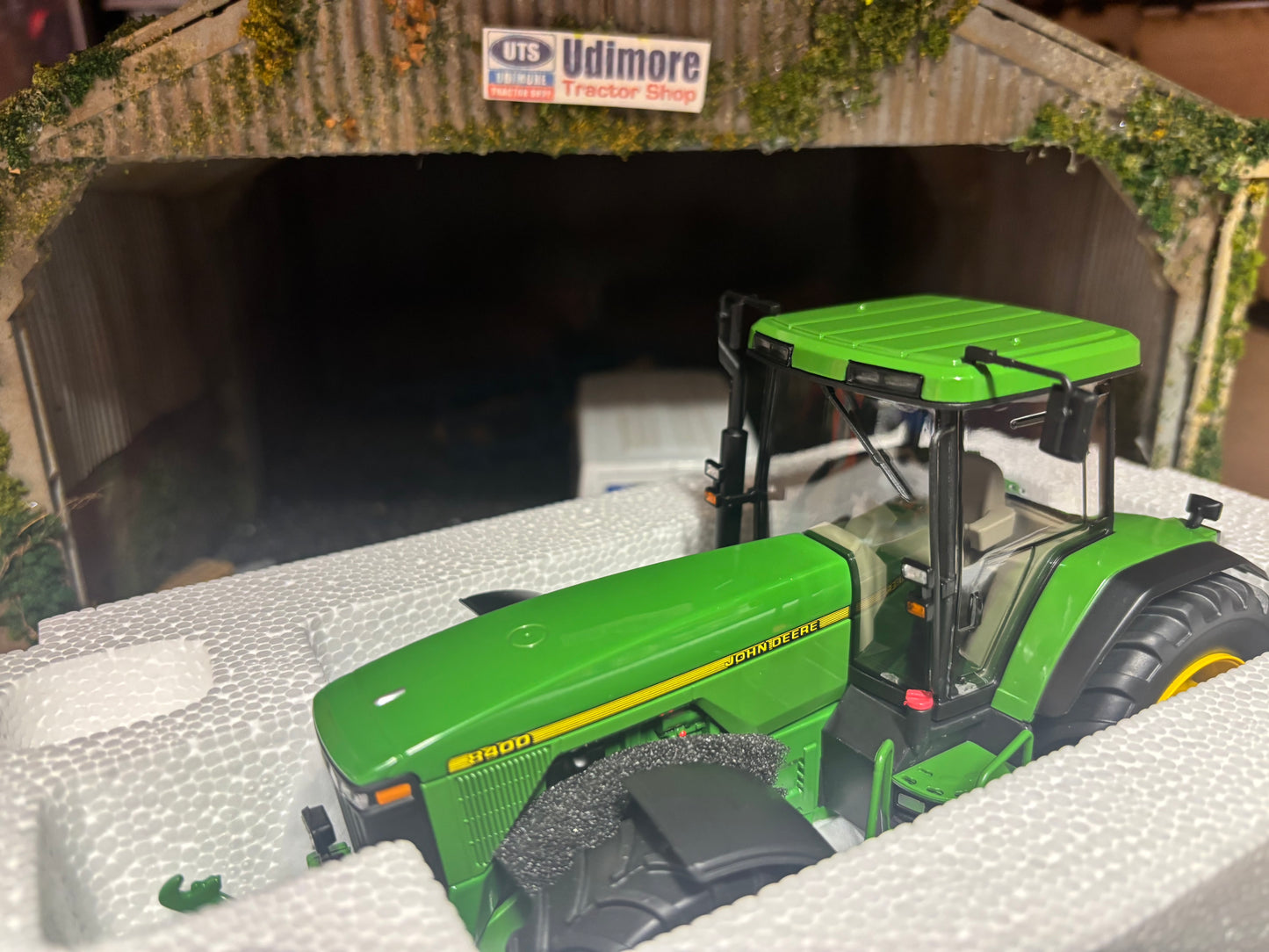 John Deere 8400 tractor 1:32 scale Schuco New and boxed