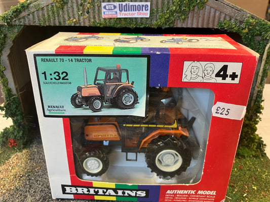 9492 Britains Renault 70-14 Tractor 1:32 scale Image