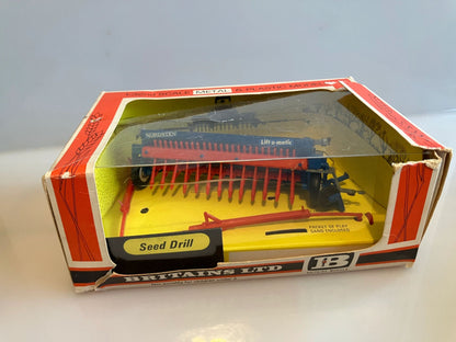 9539 Vintage straw box version Britains Nordsten Seed Drill 1:32 scale boxed Image