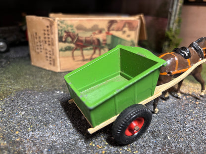 126F Vintage Britains Rubber Tyred Farm Cart with horse 1:32 scale obsolete