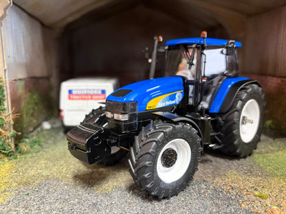 Limited Edition New Holland TM 175 Gen 2 Front weight Tractor 1:32 scale Boxed ROS
