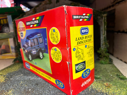 40096 Vintage Britains RSPCA Land Rover Discovery 1:32 scale