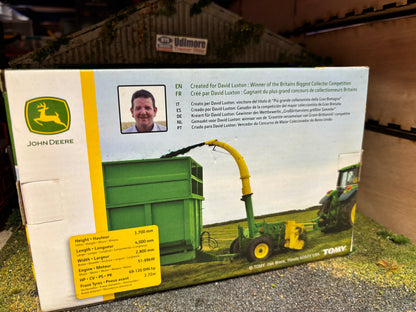Britains John Deere 3765 Trailed Forage Harvester 1:32 scale