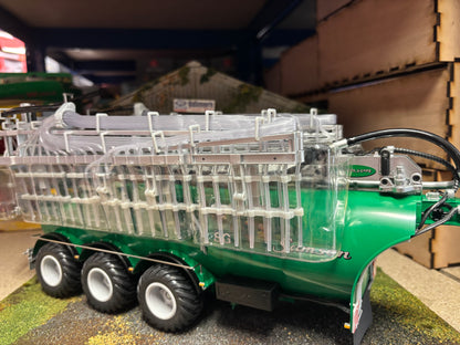 Wiking Samson SG28 Slurry Tanker 1:32 scale Boxed SPECIAL PRICE