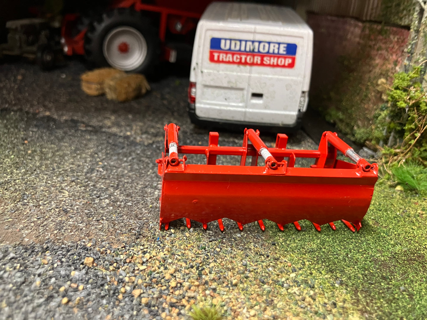 BRASS Scratchbuilt Shear Grab Block Cutter 3 ram version  1:32 scale Handbuilt Perfect 32 loader