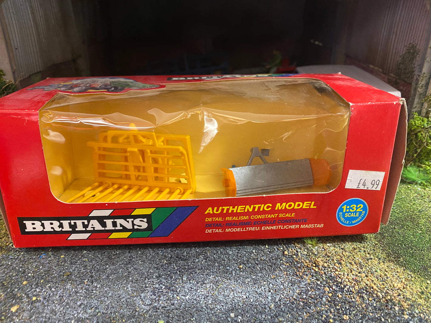 9561 Vintage Britains Slurry scraper and Buck Rake set 1:32 scale obsolete