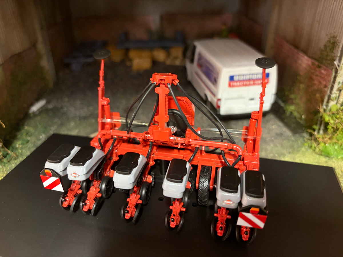 Replicagri KUHN Kosma 6-Row Seed Drill Grey REP286 – 1:32 Scale boxed