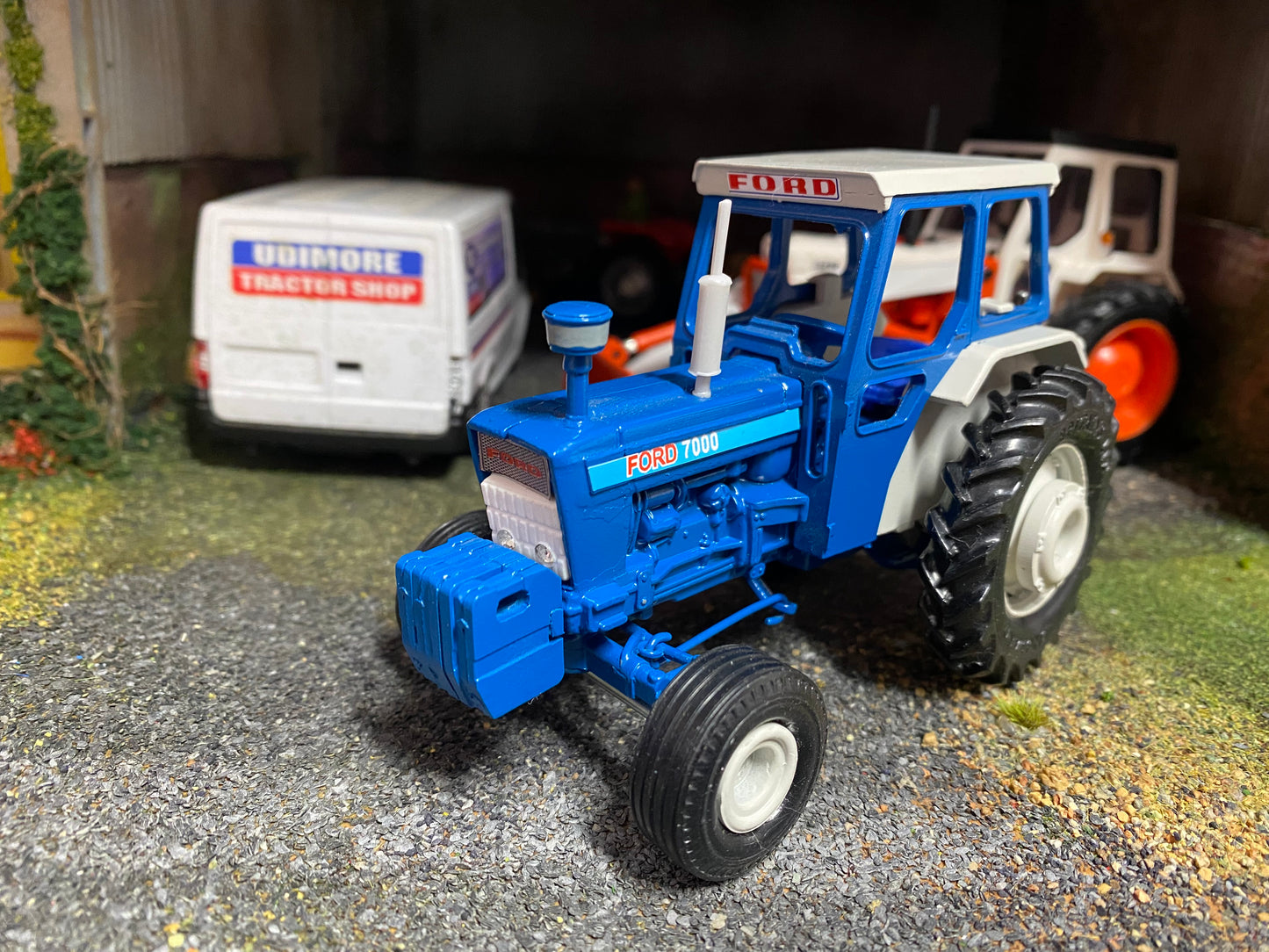 Ford 7000 Tractor Conversion Britains 1:32 scale