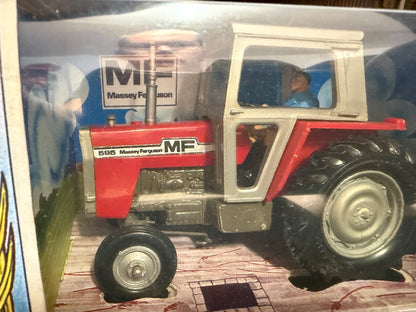 Vintage Britains Massey Ferguson 595 Tractor 9522 Original Straw Box Obsolete 1:32 Scale First Version (1976–1979)