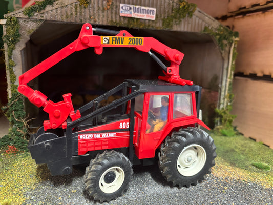 Britains Volvo BM Valmet 805 logging Tractor obsolete VINTAGE 1:32 scale