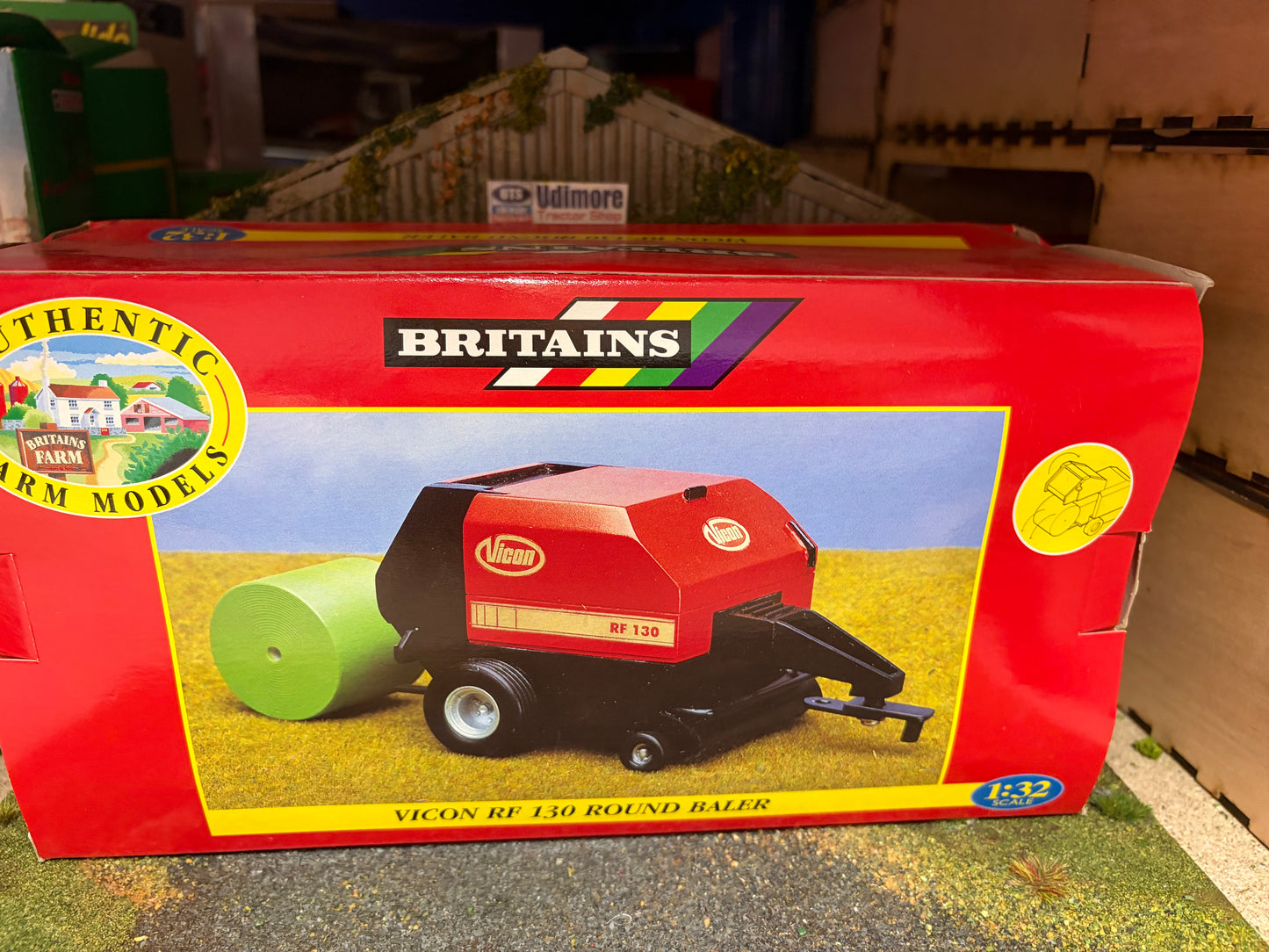 Vintage Britains Vicon RF130 Round Baler 00051 Boxed 1:32 Scale Obsolete
