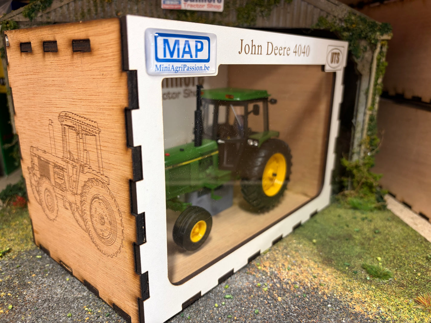 MAP Miniagripassion John Deere 4040 2wd Mk 2 Tractor UK SPEC Scratch built COLLECTION ONLY 1:32 scale