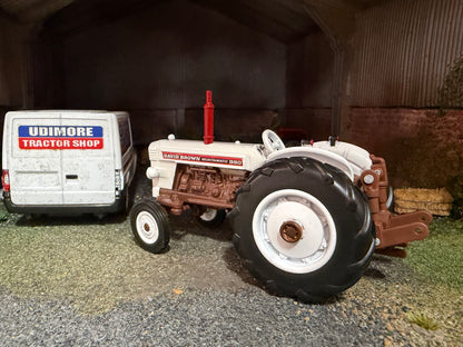 43415 Britains David Brown 990 Selectamatic Tractor 1:32 scale New BOXED