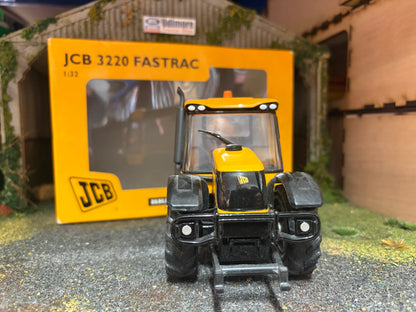 Vintage Britains JCB Fastrac 3220 Tractor 42019 BOXED Obsolete 1:32 Scale (2005)