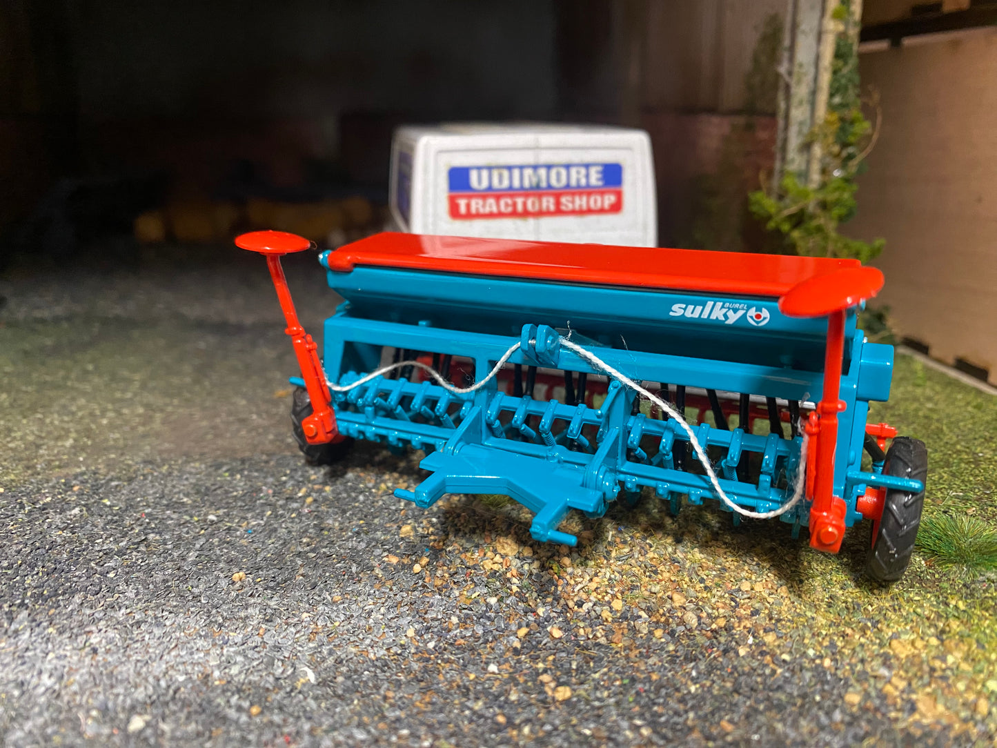 REP501 Replicagri Sulky Master 3 Seed drill Grey 1:32 scale Boxed