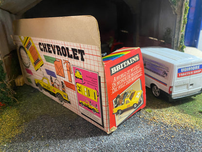 9573 Vintage Britains Chevy Farm service Vehicle 1:32 scale