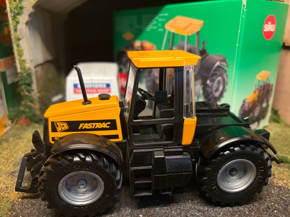 RARE Siku JCB 2150 Fastrac Tractor 3160 – 1:32 Scale Boxed