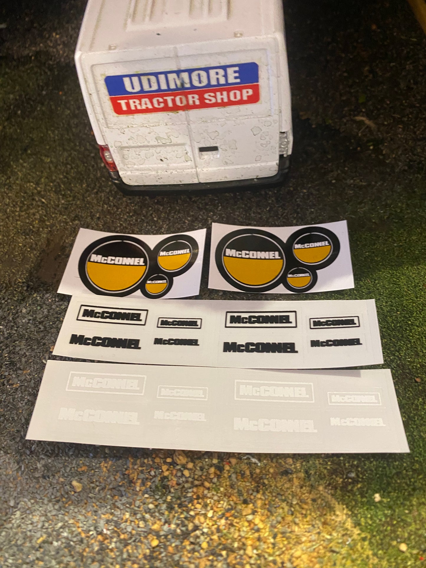 McConnell hedge cutter farm machinery x 22 Professional Pre Cut High quality vinyl decal packs stickers 1:32 scale