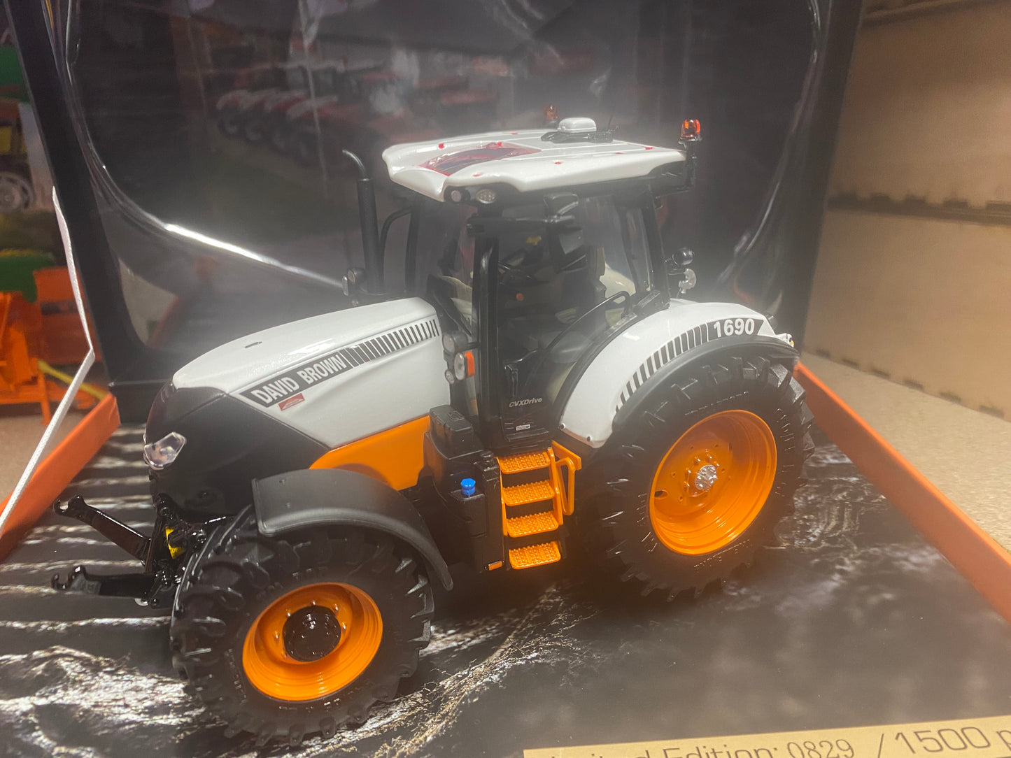 6734 Limited Edition Universal Hobbies David Brown 1690 2024 Tractor BOXED 1:32 scale