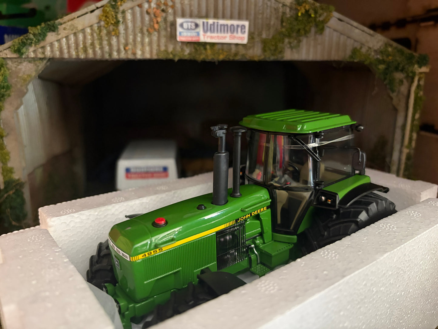 Limited Edition John Deere 4955 tractor 1:32 scale Schuco New and boxed