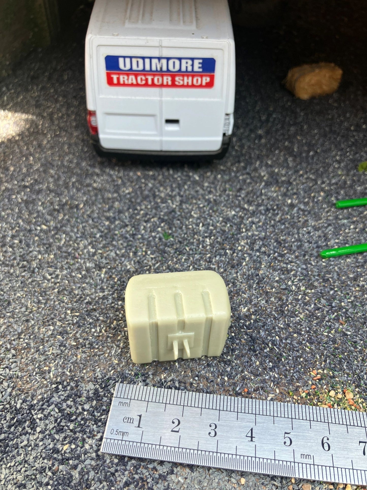 Agrium Models Tractor Front Weight 1:32 scale Image