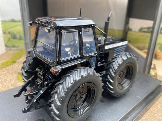 All Black County 1884 Tractor black wheels Conversion 1:32 scale Image 4