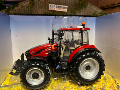 Britains CASE Farmall 120C Tractor 1:32 scale New BOXED 43428