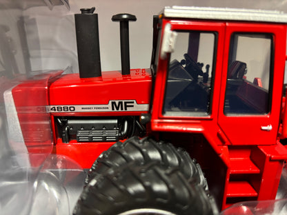 Massey Ferguson 4880 Prestige Tractor 1:32 scale ERTL  16439