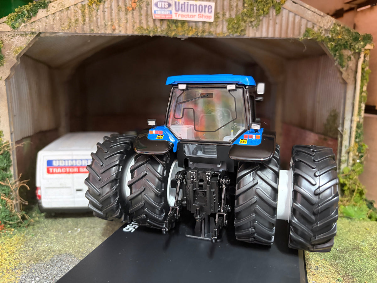 Replicagri New Holland TM155 Tractor with Removable Rear Duals REP295 – 1:32 Scale