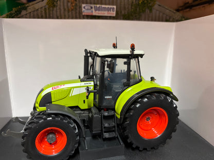 Universal Hobbies CLAAS Axion 640 Tractor Dealer Box Boxed 1:32 Scale vintage