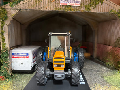 Replicagri Renault 781-4 Tractor with Removable Rear Duals REP291 – 1:32 Scale